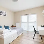 Tauron Arena Crakow With Parking By Renters Appartamento Cracovia