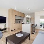 Tauron Arena Crakow With Parking By Renters Διαμέρισμα *